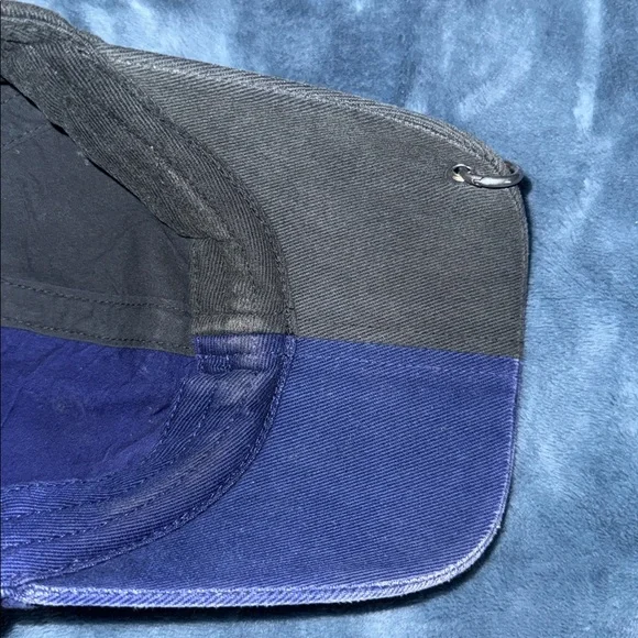 Balenciaga Split Pierced Hat - Picture 7 of 7